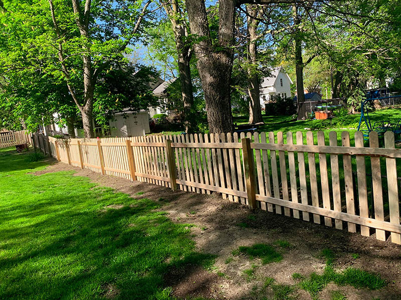 How to Build a Good Neighbor Fence